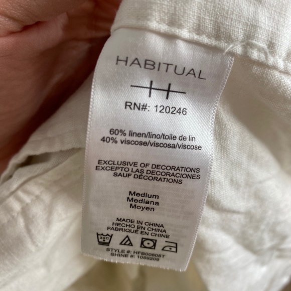 White button up - Picture 4 of 4